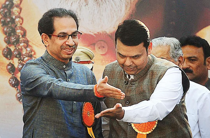 Uddhav Thackeray: धारावी पुनर्विकास जैसे फैसले मुंबई और महाराष्ट्र के लिए खराब, उद्धव ठाकरे ने दिया बयान 3 Uddhav Thackeray