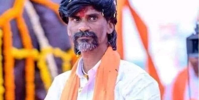 Maratha Reservation: मराठा आरक्षण की मांग पर भूख हड़ताल पर बैठे मनोज जरांगे के समर्थन में आज मुंबई में प्रदर्शनकारियों का प्रवेश 1 Maratha Reservation