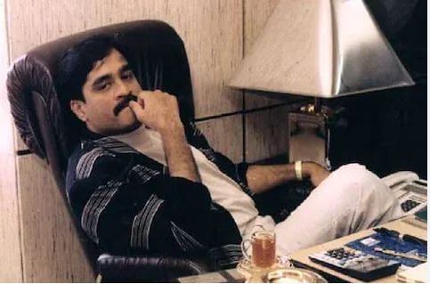 Dawood Ibrahim First Love Story: अंडरवर्ल्ड डॉन की पहली लव स्टोरी के बारे में नहीं जानते होंगे आप, इस वजह से रह गई थी अधूरी 1 Dawood Ibrahim