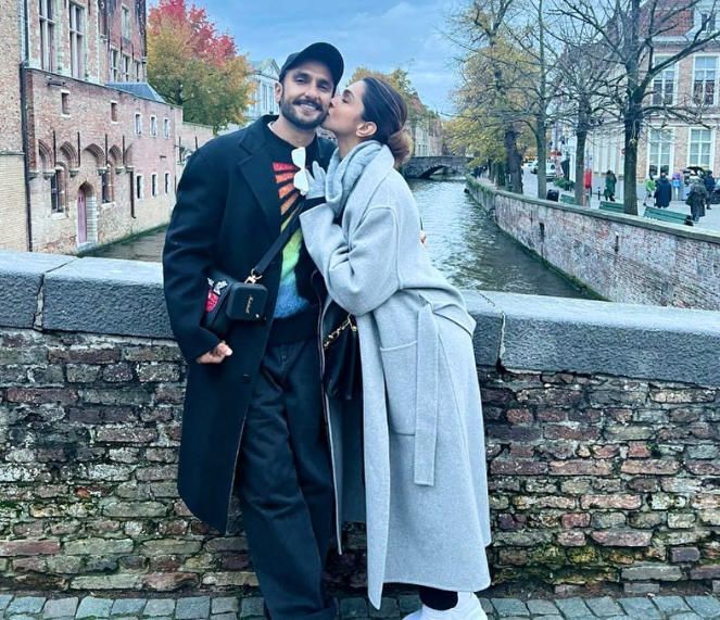Deepika Padukone Pregnancy: प्रेग्नेंट हैं दीपिका पादुकोण, करीबी ने किया Confirm! 2 Deepika Padukone