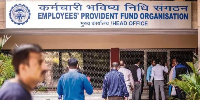 कर्मचारी भविष्य निधि संगठन (EPFO) से जुड़े सदस्यों को अपने पीएफ दावों को निपटाने में परेशानी का सामना करना पड़ रहा है। आंकड़ों के अनुसार, वित्त वर्ष 2022-23 में हर 3 में से 1 पीएफ दावा रद्द कर दिया गया।