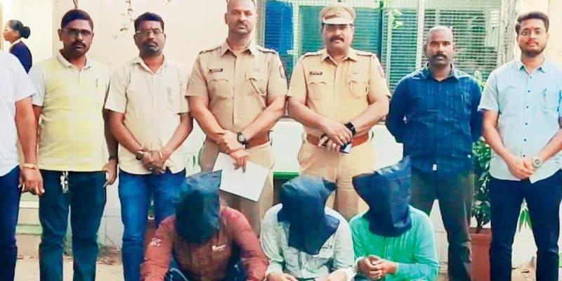 गुजराती गैंग? पुलिस का बयान सुनकर भड़का गुजराती समुदाय