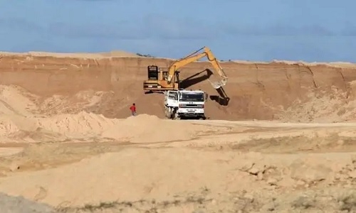 Change in sand policy: अब मुंबई में ₹1200 और बाकी महाराष्ट्र में ₹600 प्रति ब्रास मिलेगी बालू 1 Change in sand policy: अब मुंबई में ₹1200 और बाकी महाराष्ट्र में ₹600 प्रति ब्रास मिलेगी बालू