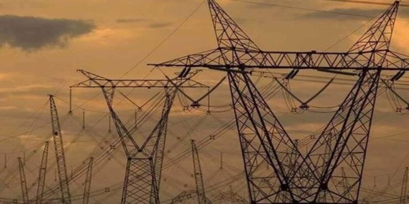 बिजली के टावरों को लेकर बॉम्बे हाई कोर्ट का बड़ा फैसला, जानिए किसे हुआ फायदा
