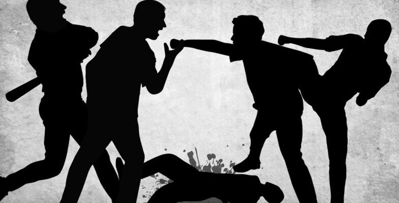 घाटकोपर में 19 वर्षीय युवक ने की अपने 16 वर्षीय दोस्त की हत्या, पुलिस ने किया गिरफ्तार 1 घाटकोपर में 19 वर्षीय युवक ने की अपने 16 वर्षीय दोस्त की हत्या, पुलिस ने किया गिरफ्तार