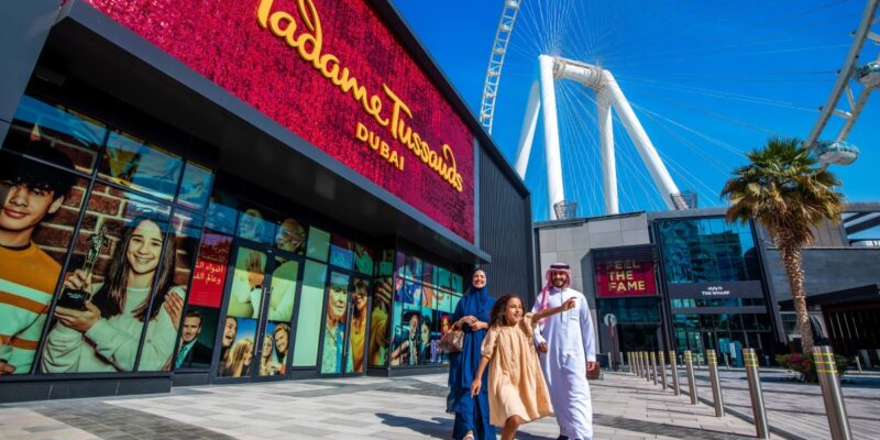 मैडम तुसाद के जादुई म्यूज़ियम में सांस लेने लगती है मोम! जानिए कैसे बनते हैं इतने सजीव पुतले 1 मैडम तुसाद के जादुई म्यूज़ियम में सांस लेने लगती है मोम! जानिए कैसे बनते हैं इतने सजीव पुतले