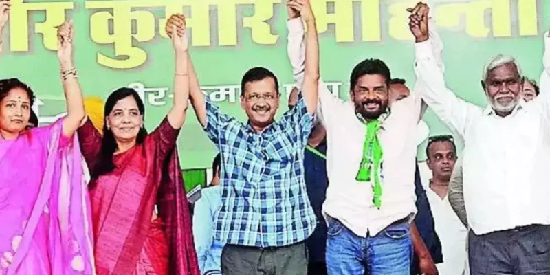 केजरीवाल का चौंकाने वाला दावा: मोदी की हैट्रिक से जेल की हवा खाएंगे दो मुख्यमंत्री!