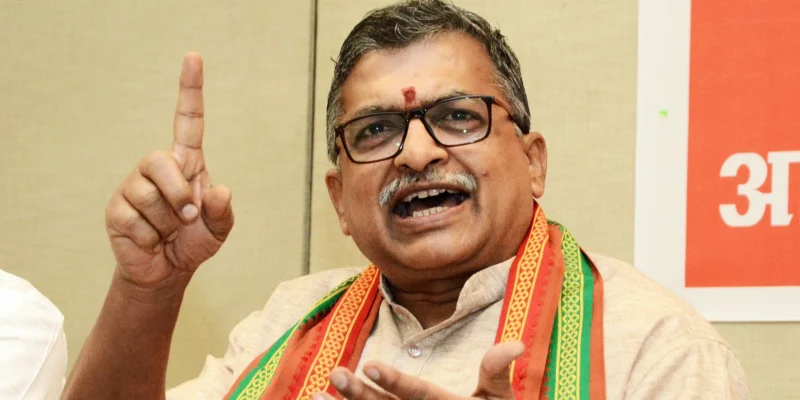 वक्फ बोर्ड को अनुदान पर बवाल: 'जो कांग्रेस ने नहीं किया, वो महायुति कर रही है', विहिप नेता का बड़ा बयान 1 वक्फ बोर्ड को अनुदान पर बवाल