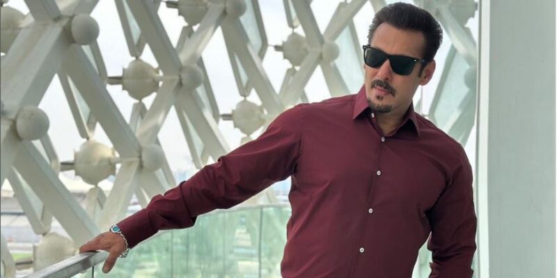 जब Shahrukh Khan के घर के बाहर से Salman Khan ने चिल्ला कर दी थी उन्हें आवाज, देखते रह गए थे लोग 1 Salman Khan