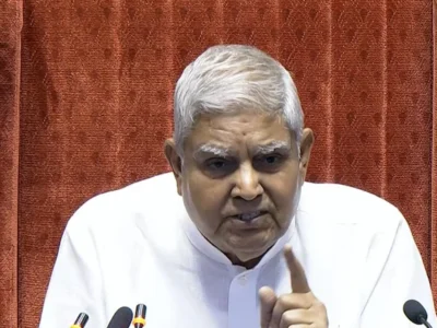 जानिए क्यों आंखों में नमी, रुंधा गला... कुर्सी छोड़ चले गए भावुक धनखड़, राज्यसभा आज ऐसा हुआ क्या?