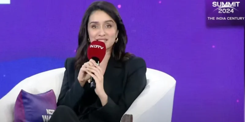 Shraddha Kapoor: एनडीटीवी वर्ल्ड समिट में श्रद्धा कपूर ने खोला दिल्ली के फेमस फूड का राज!