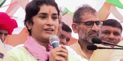 Vinesh Phogat's Victory: चुनावी दंगल में विनेश फोगाट की धाक! 6000 वोटों से रचा इतिहास, जानिए जीत की पूरी कहानी!
