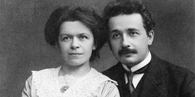 Einstein's Letters: जानता हूं तुम मुझे सबसे ज्यादा प्यार करती हो... आइंस्टीन ने मिलेवा को लिखा था, नीलाम होने जा रहीं वो चिट्ठियां 1 Einstein's Letters: जानता हूं तुम मुझे सबसे ज्यादा प्यार करती हो... आइंस्टीन ने मिलेवा को लिखा था, नीलाम होने जा रहीं वो चिट्ठियां