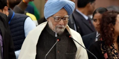 Manmohan Singh's Key Decisions: आधार, मनरेगा, आरटीआई... मनमोहन सिंह के 5 फैसले जो भारत के इतिहास में मील का पत्थर बन गए