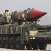 Pakistan Long-Range Missile: पाकिस्तान ने बनाई अमेरिका तक मार करने वाली मिसाइल, क्या भारत के पास भी है ऐसा कोई हथियार?