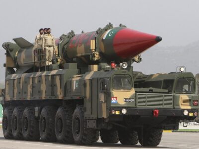 Pakistan Long-Range Missile: पाकिस्तान ने बनाई अमेरिका तक मार करने वाली मिसाइल, क्या भारत के पास भी है ऐसा कोई हथियार?