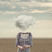 Brain Fog: क्या है ब्रेन फॉग? दिसंबर की ठंड और छुट्टियों से क्या है इसका कनेक्शन