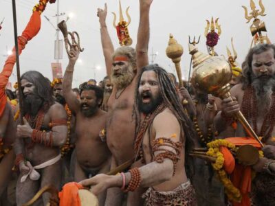 Naga Sadhus After Kumbh: कुंभ के बाद कहां गायब हो जाते हैं नागा साधु, इस रहस्य के बारे में जानिए यहां