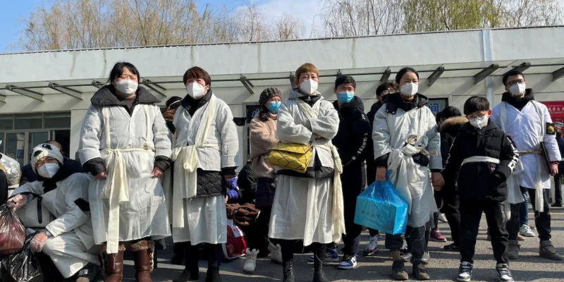 China new virus: चीन में फैले नए वायरस से भारत सरकार सतर्क, बुलाई बैठक; WHO से अपडेट देने को कहा 1 China new virus: चीन में फैले नए वायरस से भारत सरकार सतर्क, बुलाई बैठक; WHO से अपडेट देने को कहा