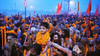 Kumbh Mela: 850 साल पुराना है कुंभ मेले का इतिहास, जानिए क्या है इसके पीछे की कहानी