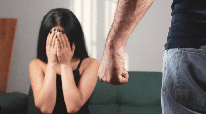 भारत में मैरिटल रेप: क्या पत्नी अपने पति पर रेप का आरोप लगा सकती है? 1 मैरिटल रेप