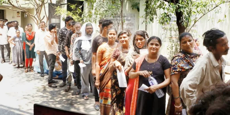 Maharashtra Population: महाराष्ट्र की जनसंख्या 2025 तक 12.8 करोड़ होने का अनुमान 1 Maharashtra Population: महाराष्ट्र की जनसंख्या 2025 तक 12.8 करोड़ होने का अनुमान