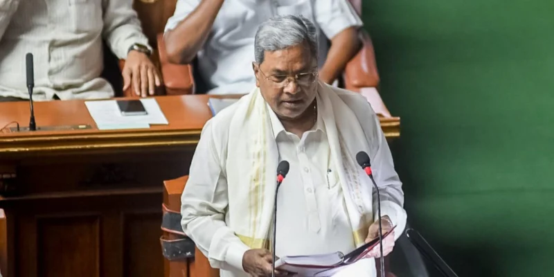 Muslim Contractor Reservation: कर्नाटक में मुस्लिम ठेकेदारों को 4% आरक्षण, सिद्धारमैया कैबिनेट का बड़ा फैसला 1 Muslim Contractor Reservation: कर्नाटक में मुस्लिम ठेकेदारों को 4% आरक्षण, सिद्धारमैया कैबिनेट का बड़ा फैसला