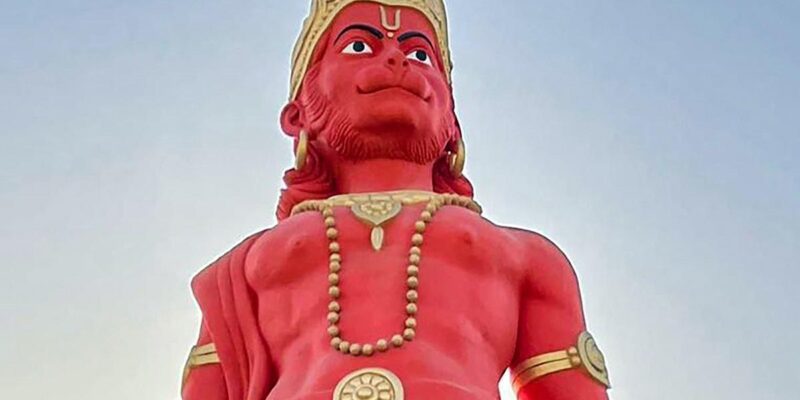 Village That Hates Hanuman: महाराष्ट्र का शैतानी गांव जहां हनुमान जी की पूजा पर है सख्त सजा 1 Village That Hates Hanuman: महाराष्ट्र का शैतानी गांव जहां हनुमान जी की पूजा पर है सख्त सजा