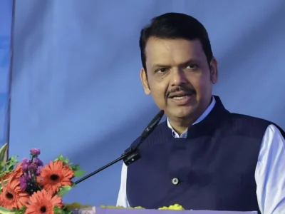 CM फडणवीस