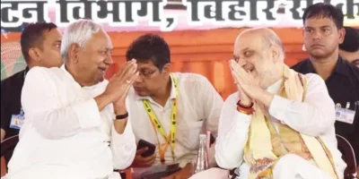 Bihar Election Infiltrators: बिहार चुनाव में बीजेपी का घुसपैठिए नारा क्यों जेडीयू को पसंद नहीं आ रहा, जानिए एनडीए की इस खटपट का पूरा खेल।