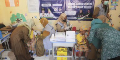 Halal Vaccine Concerns: ये कैसा डर? 20 बच्चों की जान गई, मगर मदुरा वाले अब भी कह रहे- हमें तो बस 'हलाल' वाला टीका चाहिए!