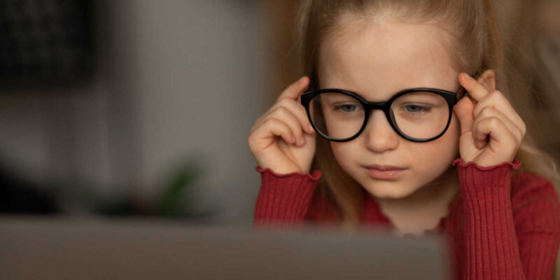 Kids Eyesight Weakens: 2050 तक आधी आबादी होगी कमजोर आंखों की शिकार, आर्मी और बुलेट ट्रेन ड्राइवरों की कमी का खतरा!