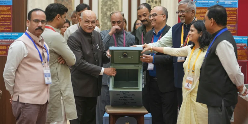 Why Ballot Box for Presidential Polls? राष्ट्रपति और उपराष्ट्रपति चुनाव में बैलेट बॉक्स क्यों, EVM से क्यों नहीं? जानें पूरा सच