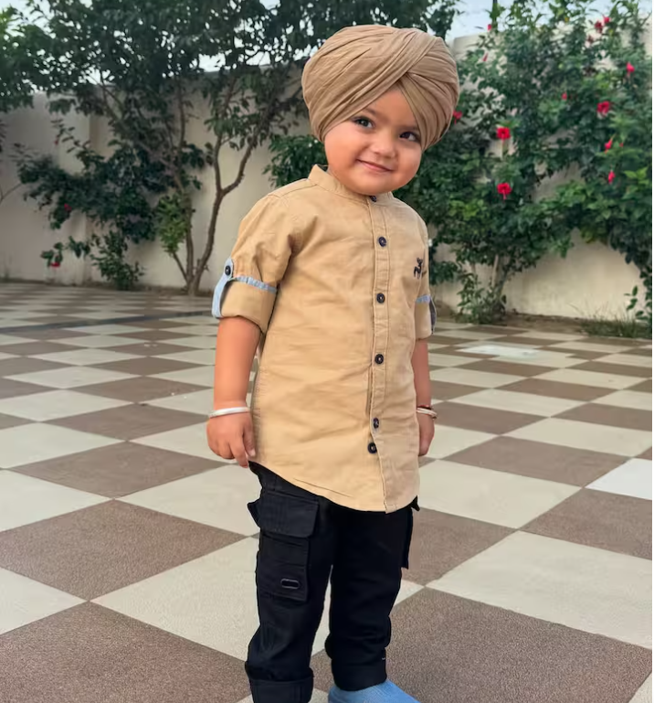 छोटे मूसेवाला की क्यूटनेस पर फिदा हो जाएंगे आप, तस्वीरों ने चुराए फैंस के दिल 4 छोटे मूसेवाला
