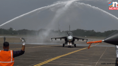 Tejas MK-1A की नासिक में पहली उड़ान, 'मेक इन इंडिया' मिशन को मिला नया बल 30 Tejas MK-1A की नासिक में पहली उड़ान, 'मेक इन इंडिया' मिशन को मिला नया बल