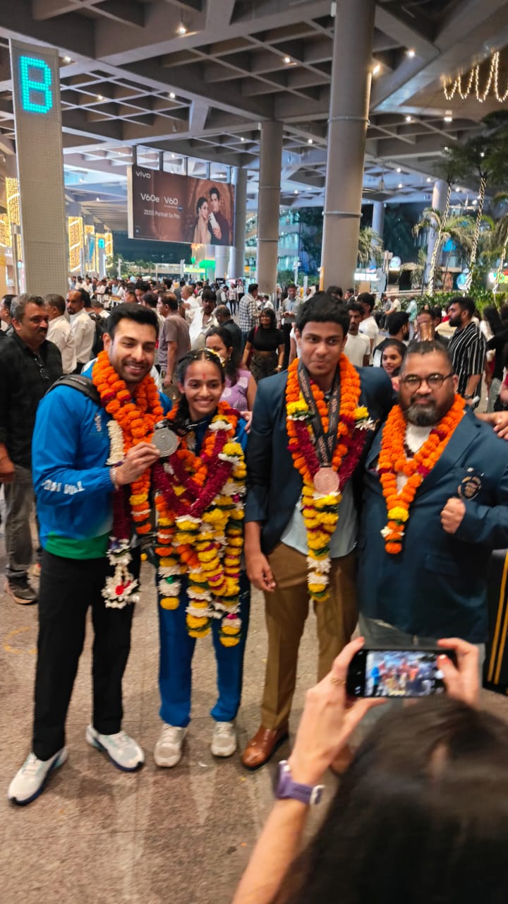 Asian Youth Games 2025: श्रिया मिलिंद साटम ने MMA में सिल्वर जीतकर रचा इतिहास, भारत को दिलाया 17वां पदक 3 श्रीया सताम