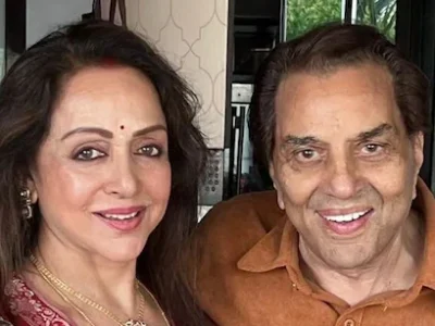 धर्मेंद्र के लिए हेमा मालिनी ने किया इमोशनल पोस्ट, जानें कैसी थी धर्मेंद्र-हेमा की लव स्टोरी 2 धर्मेंद्र