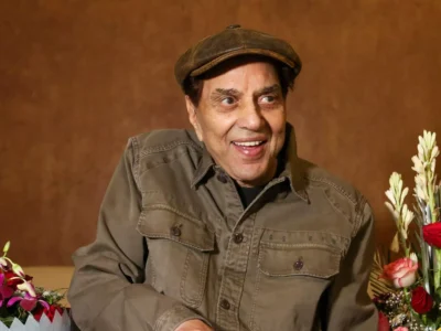 धर्मेंद्र अस्पताल से डिस्चार्ज होकर लौटे घर, परिवार ने की अपील - ‘अफवाहें न फैलाएं’