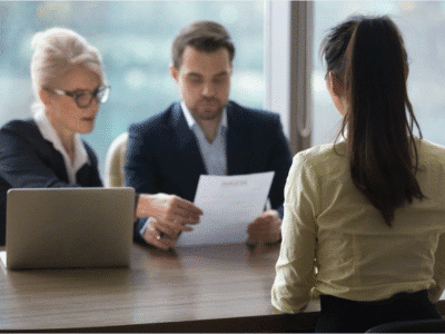 इन 5 संकेतों से समझें कि आपकी नौकरी जाने वाली है! 2 छंटनी