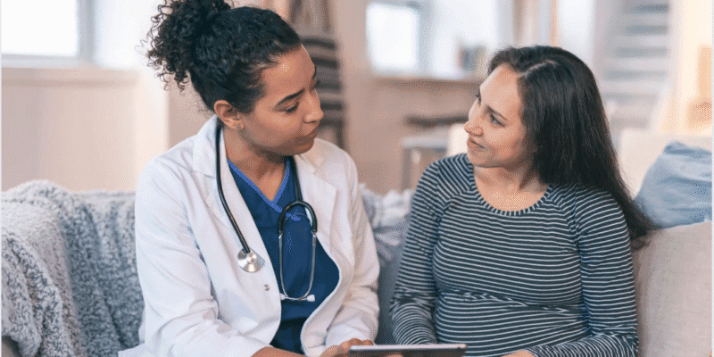 AI इंडस्ट्री में चौंकाने वाला सौदा: ChatGPT मेकर ने चार लोगों वाले हेल्थ-टेक स्टार्टअप को खरीदा 1 AI