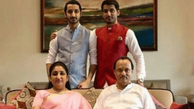 अजित पवार