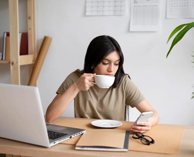 वर्क-फ्रॉम-होम