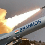 Baby BrahMos: भारत की नई युद्ध नीति, 'बेबी ब्रह्मोस' और किफायती हथियारों के दम पर लंबी जंग की तैयारी 20 Baby BrahMos