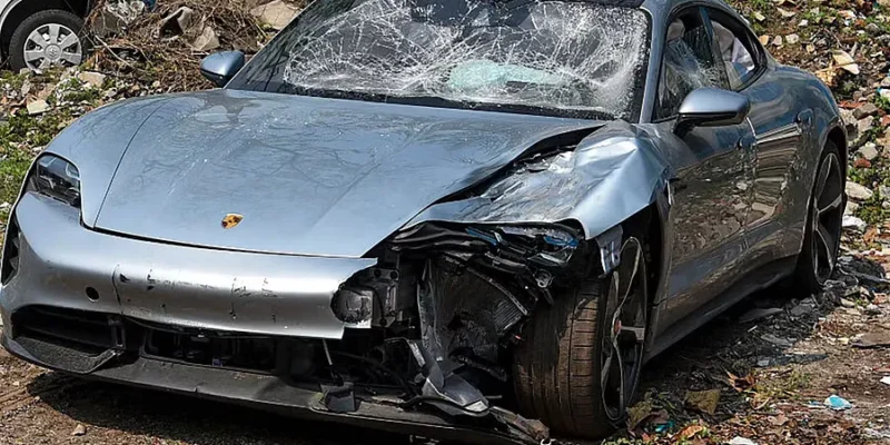 पुणे पोर्श कार हादसा मामला