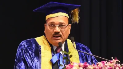 NCERT ने हटाया न्यायपालिका पर विवादित चैप्टर, 38 बिकी कॉपियां बनीं नई परेशानी 30 NCERT