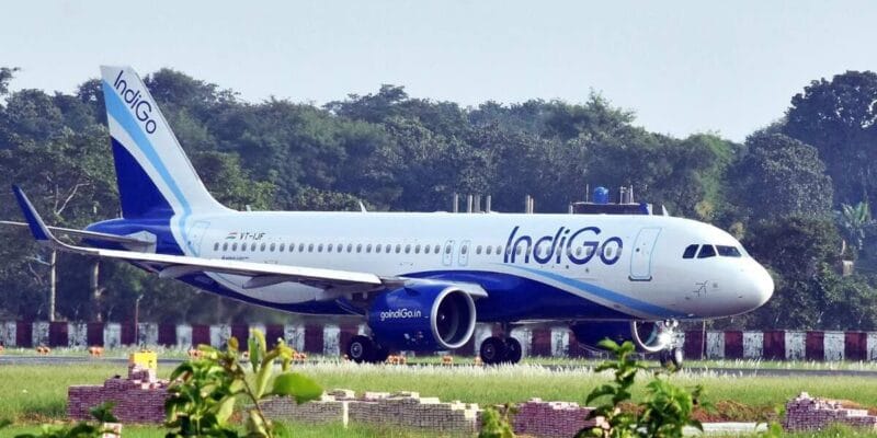फ्लाइट रद्द होने के बाद IndiGo का बड़ा कदम: 1,000 से अधिक पायलटों की होगी भर्ती 1 IndiGo