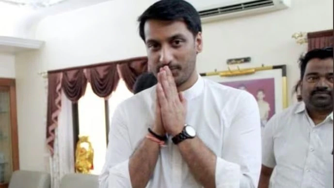 पार्थ पवार