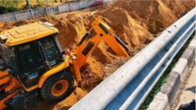 भिवंडी में खनन माफिया पर प्रशासन का वार, 80-90 लाख की मशीनरी कराई नष्ट 30 भिवंडी