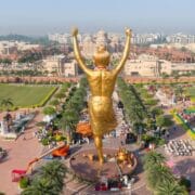 दिल्ली में भव्य आध्यात्मिक आयोजन, अक्षरधाम में स्थापित हुई विशाल श्रीनीलकंठवर्णी प्रतिमा 20 अक्षरधाम