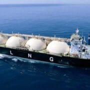 LNG टैंकर